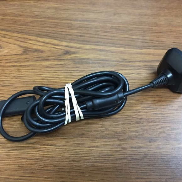 Xbox 360 Play And Charge Controller USB Charging Cable Plug - Picture 5 of 5